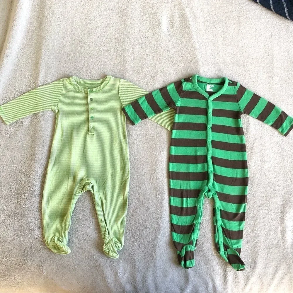Baby Gap Green Striped Footed Onesies (lot of 2)